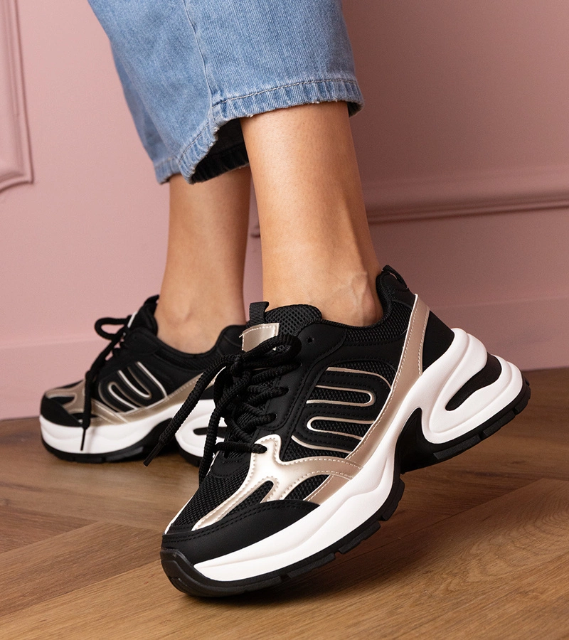 Čierne športové tenisky na masívnej podrážke Aries