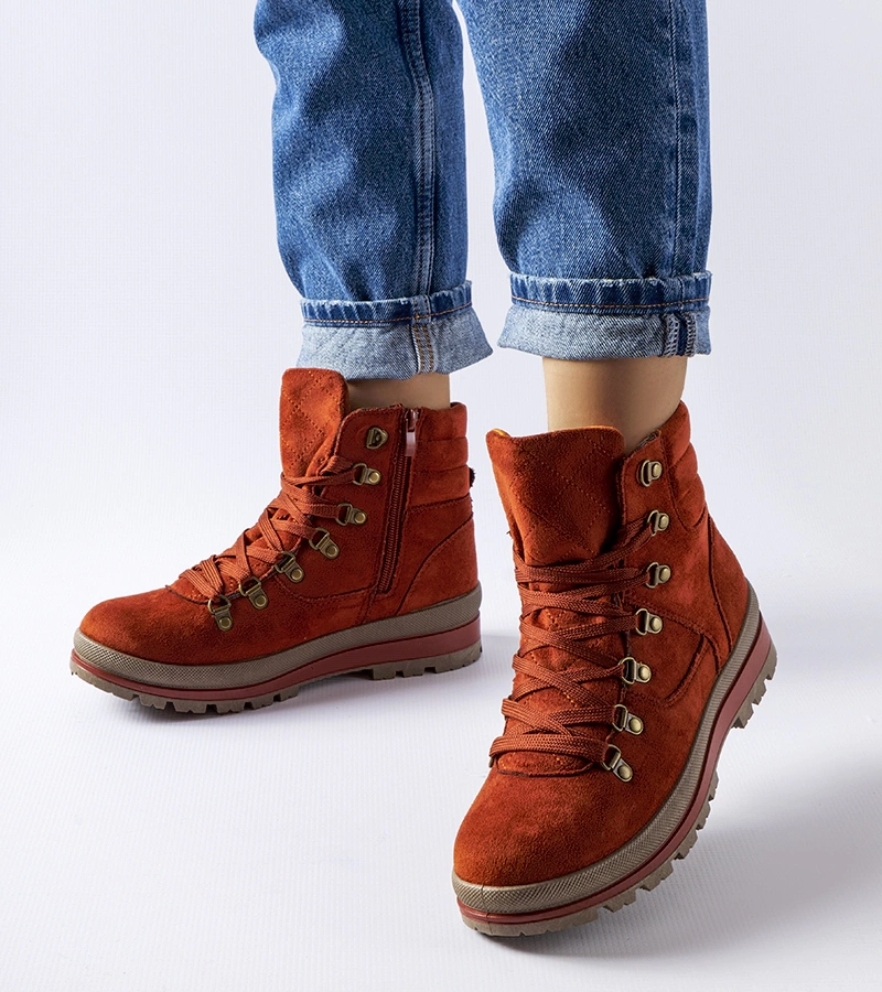 Červené zateplené turistické topánky Mazara