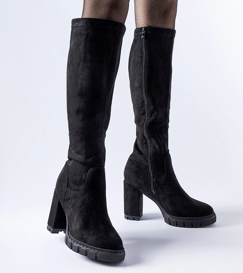 Čierne čižmy na masívnom slúpku Marquette