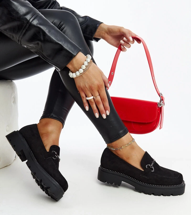 Čierne semišové poltopánky s koženou vložkou Kai