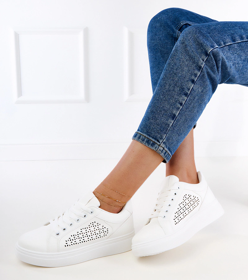 Biele tenisky na platforme Remmi