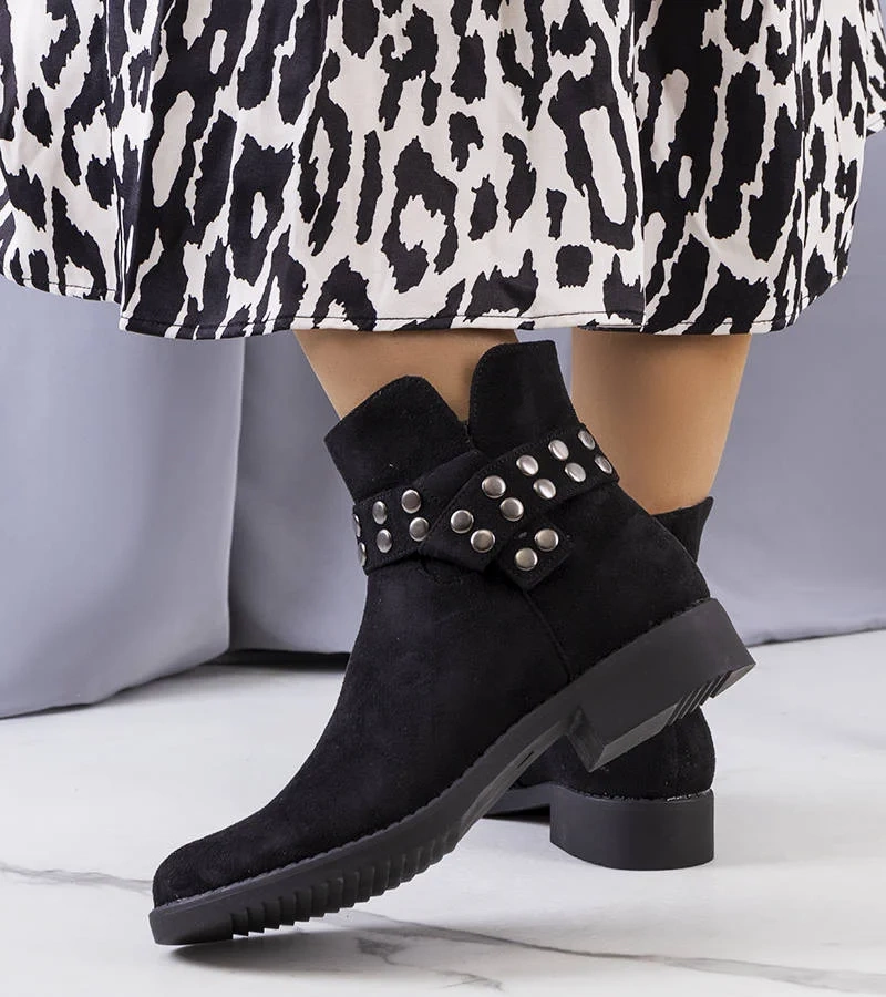 Čierna izolácia botki Meldert