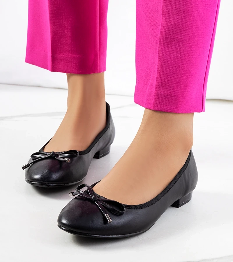 Čierne balerínky Bitsi