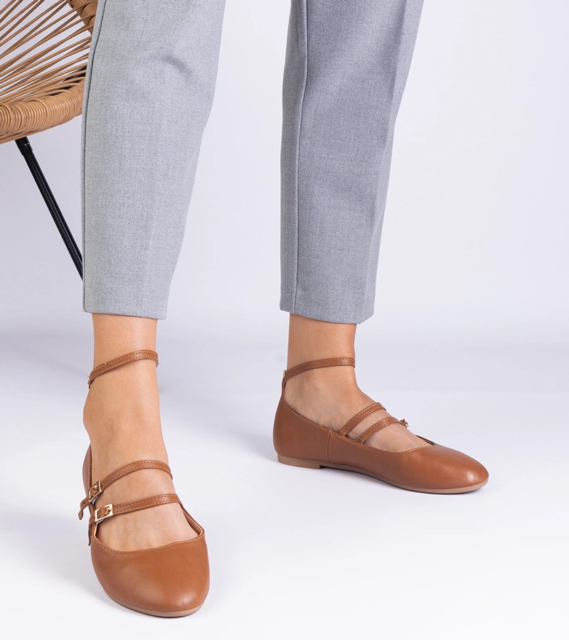 Hnedé balerínky z ekokože s prackami Vitoldora
