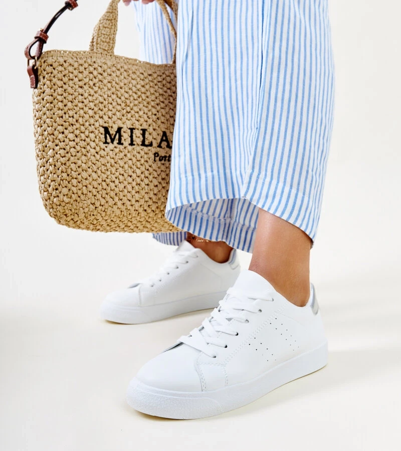 Bielo-strieborné tenisky Akila