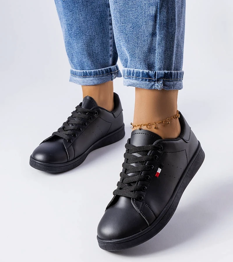 Čierne tenisky z ekokože Mothé