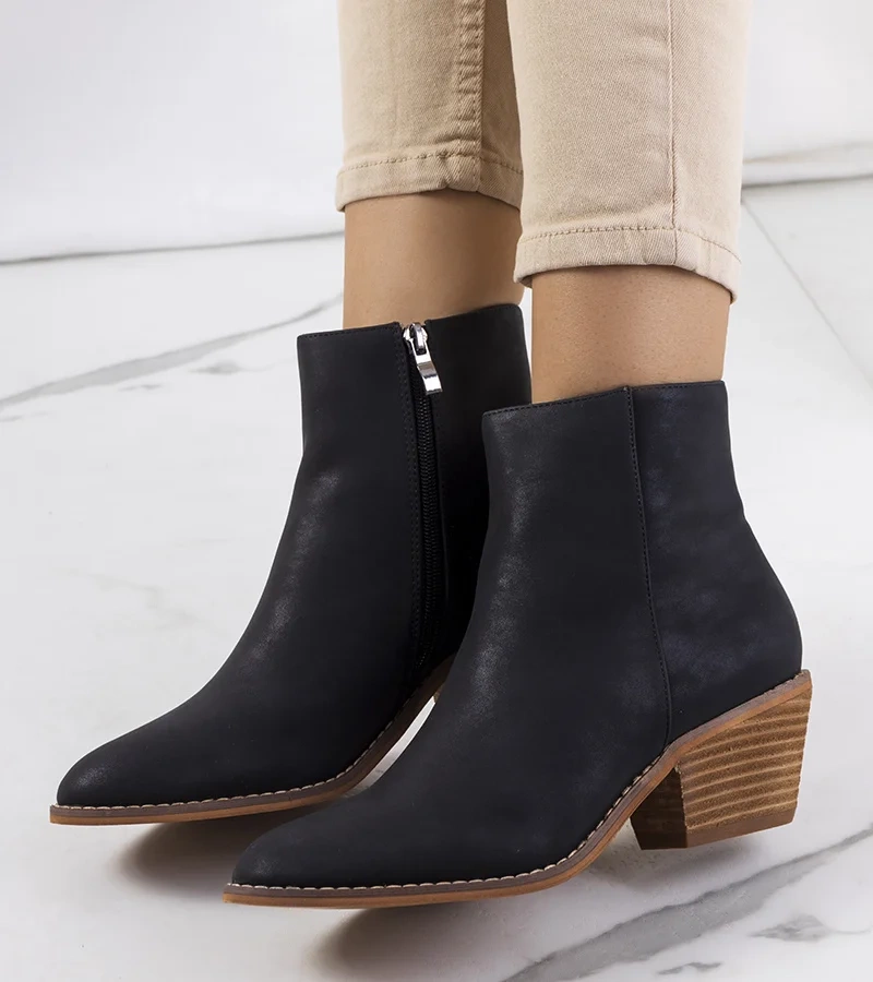 Black botki Carlisle