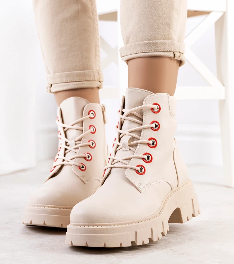 Béžové nízke trapézy Ursa