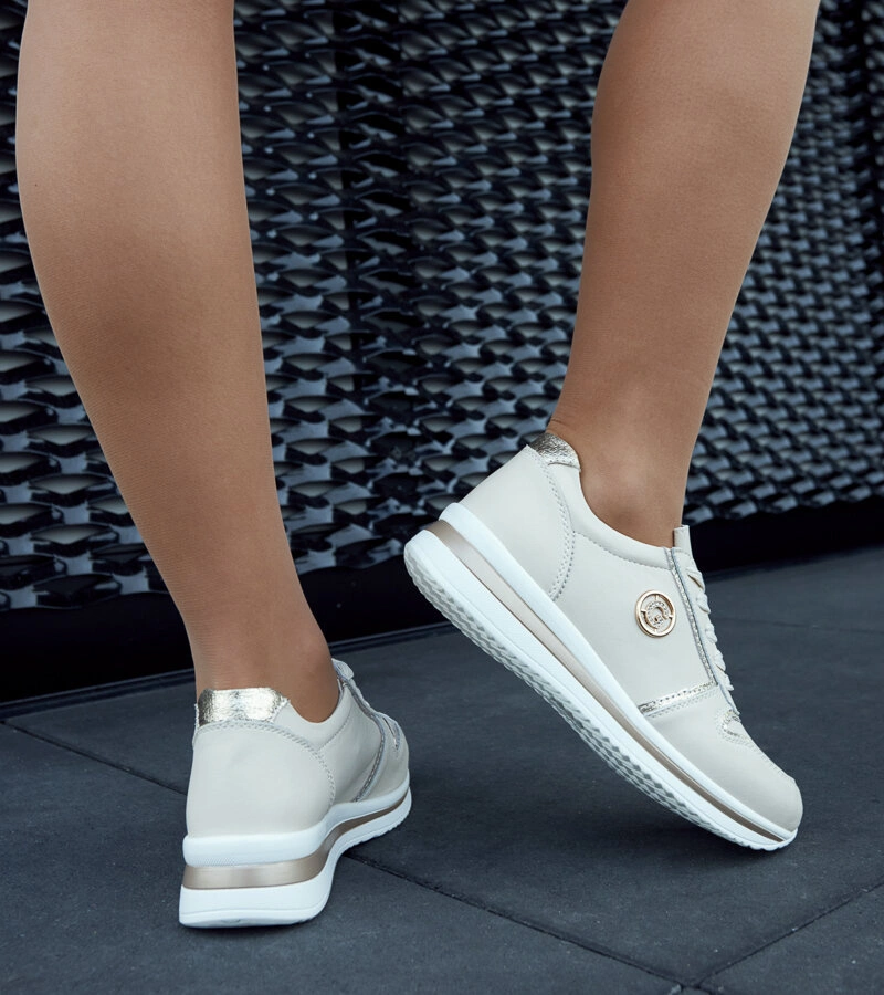 Bežové kožené tenisky s kubickým zirkónom Rosalia