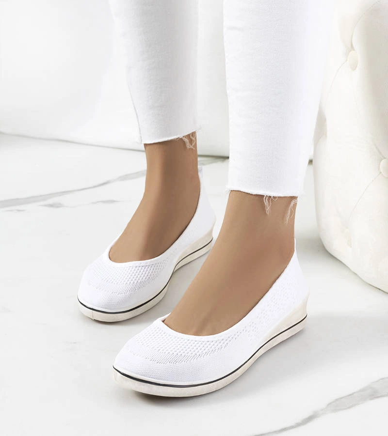 Biele tenisky Loane na podpätkoch