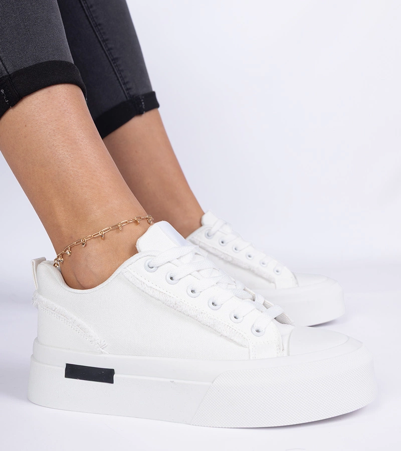 Dámske biele plátenné tenisky na platforme Verinos