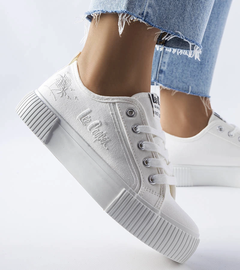 Biele tenisky Lee Cooper LCW-23-31-1806L