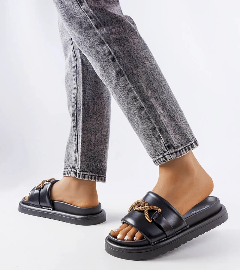 Čierne žabky na platforme Frédérique