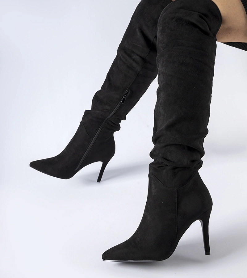 Čierne dlhé čižmy na vysokom opätku Joppo