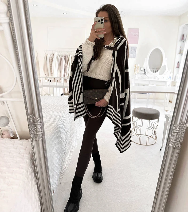 Hnedá sukňa Leyla s kapucňou