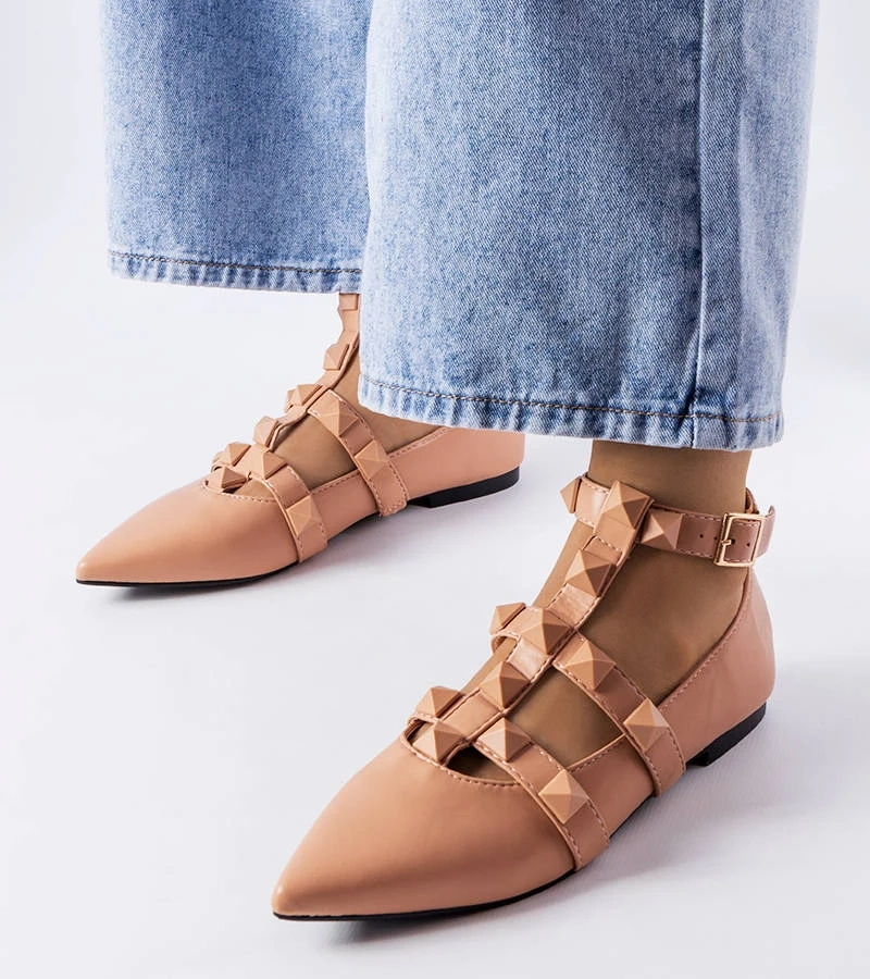 Béžové balerínky s nápadným zapínaním Blur