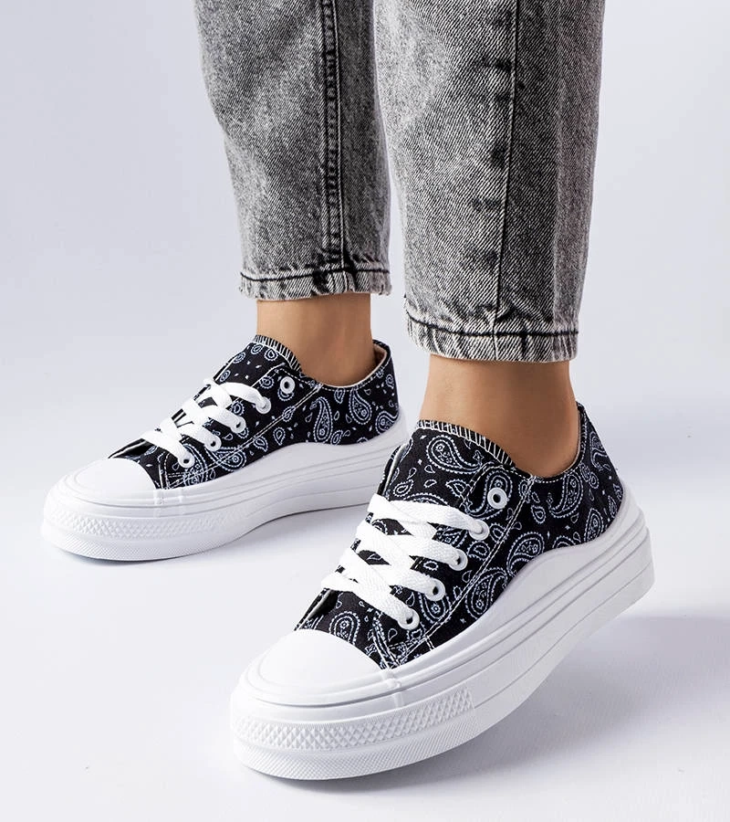 Čierne tenisky na platforme Bélair