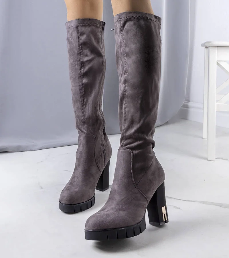 Šedé zateplené topánky s príspevkom Clorin