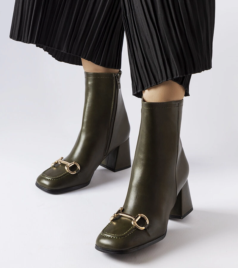 Castione zelené čižmy na podpätku
