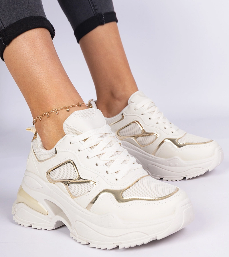 Béžové dámske tenisky zdobené brokátom Sandoria