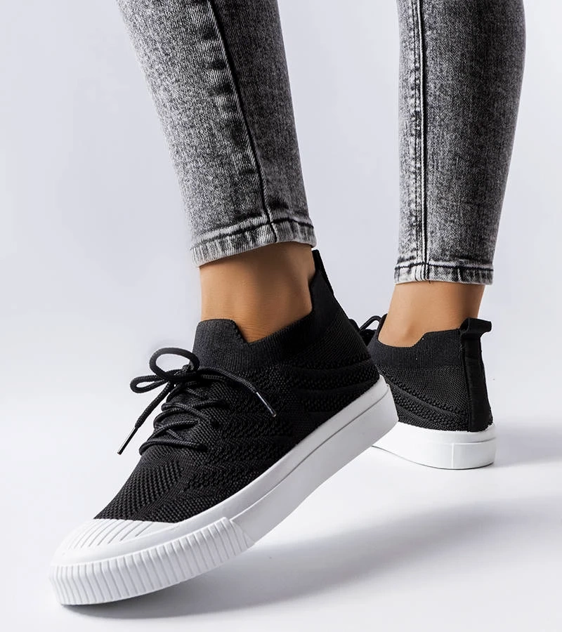 Čierne strečové tenisky Polaire