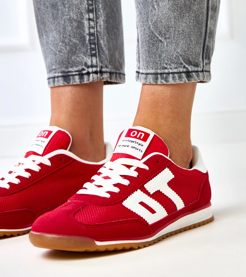 Červené športové tenisky s bielymi prvkami Ainslie