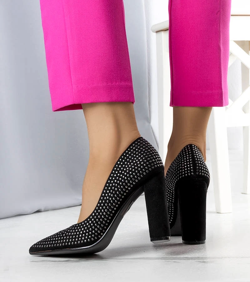 Čierne lodičky Torins na podpätku