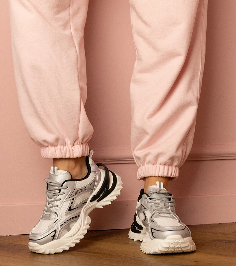 Strieborné športové tenisky na hrubej podrážke Lirana