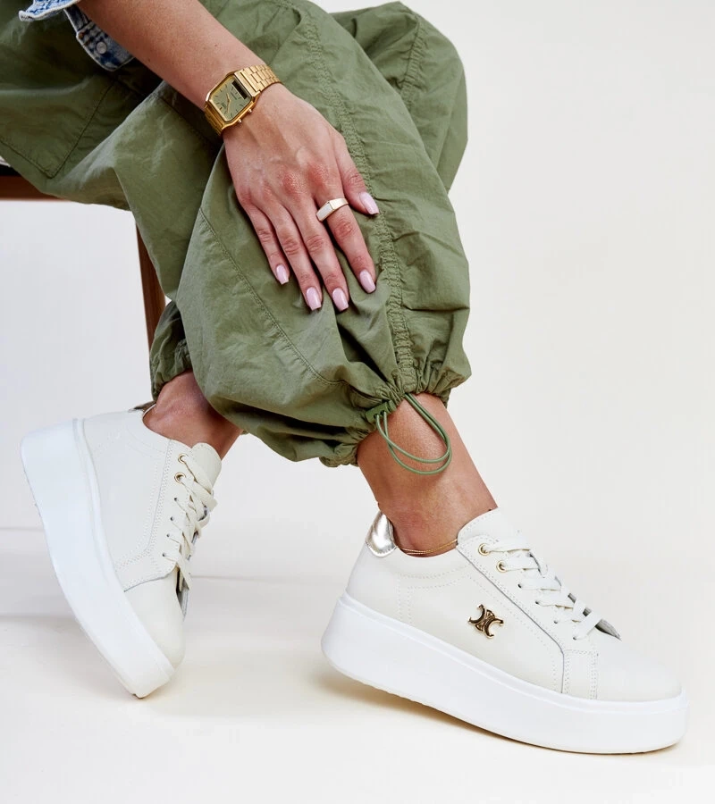 Svetlo béžové kožené tenisky na vysokom podpätku Melita