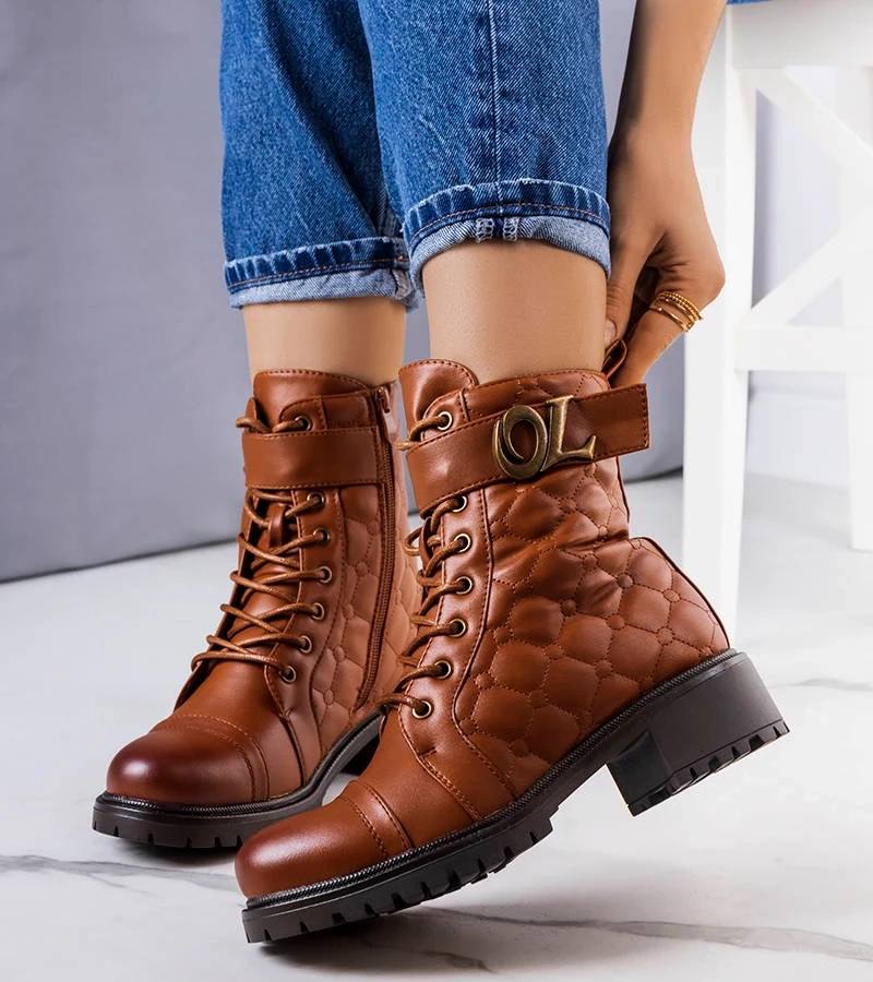 Hnedé zateplené botki prešívané Arseny