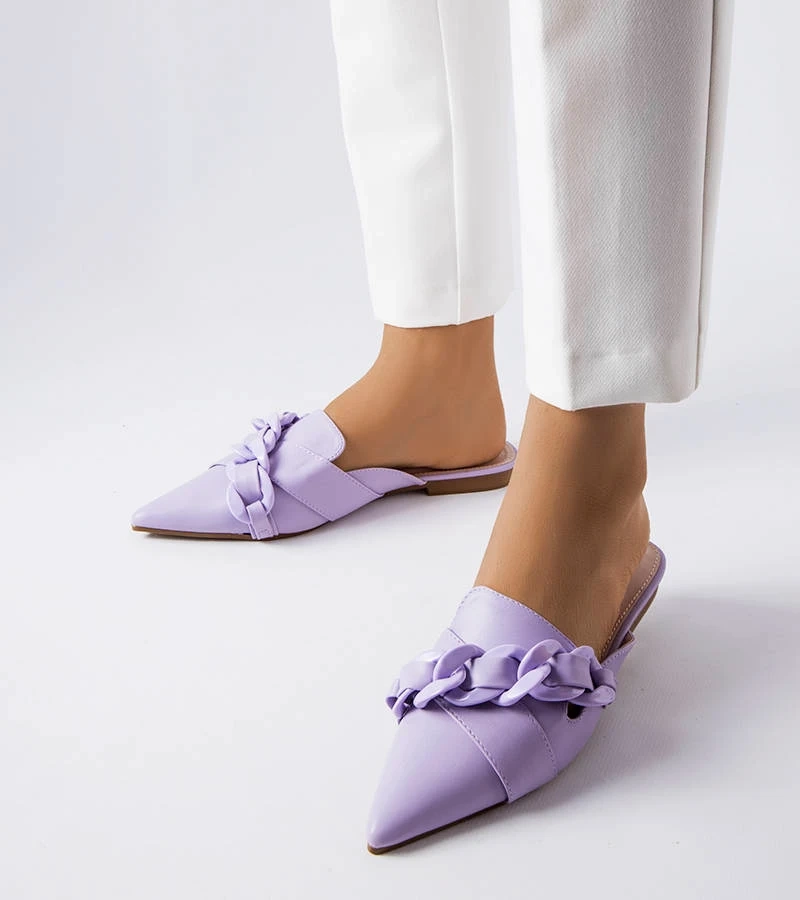 Fialové žabky s retiazkou Patenaude