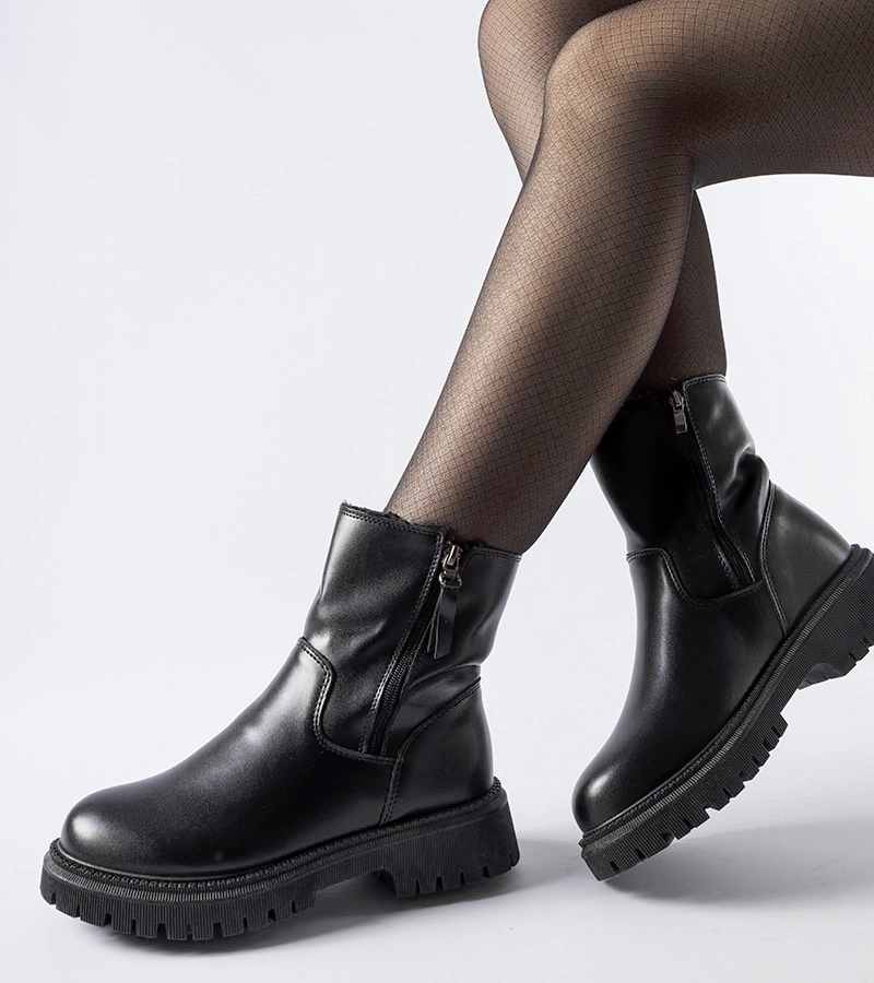 Čierne zateplené čižmy s dvoma zipsami Papig