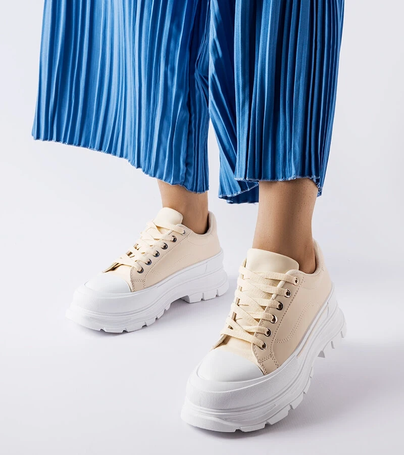 Béžové tenisky na vysokej platforme Kari