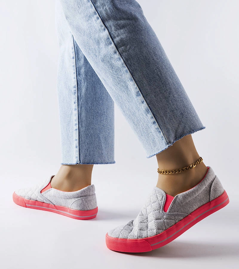 Šedé prešívané tenisky Balsamo slip-on