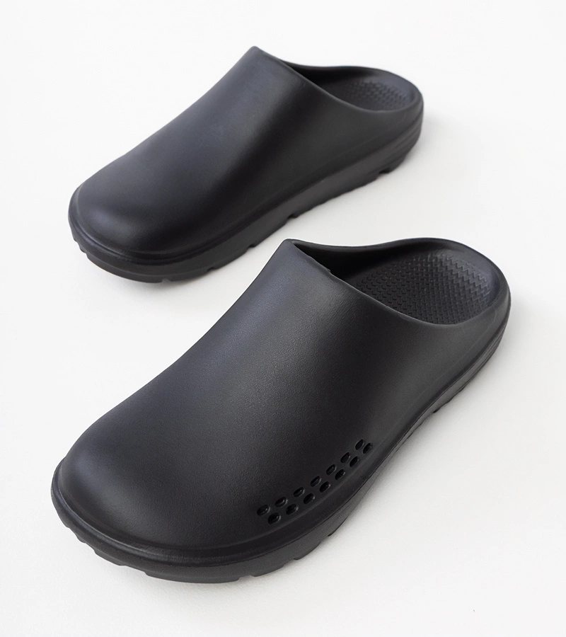 Čierne pánske šľapky uzavreté Arnos