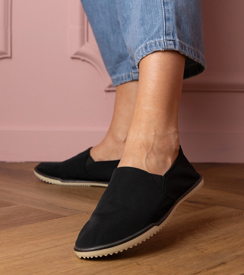 Čierne dámske slip-on tenisky Tutsi