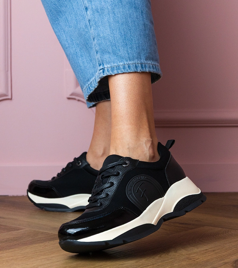 Čierne športové dámske tenisky Wener