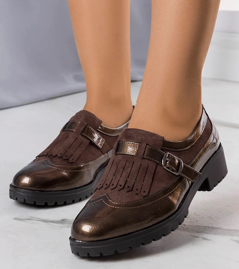 Hnedé lakované poltopánky Eliers