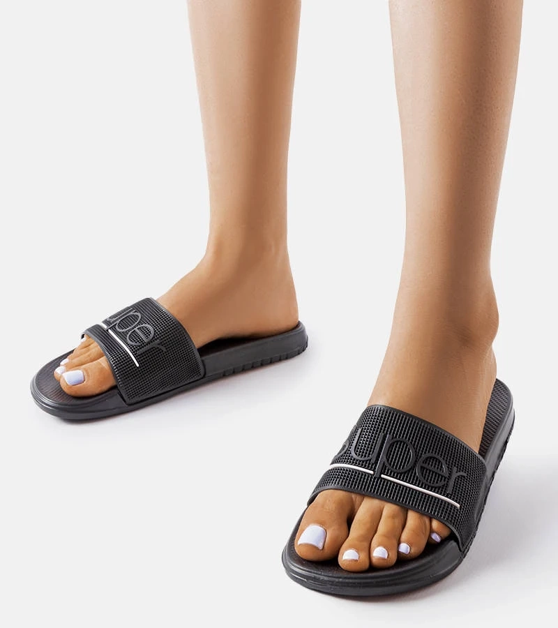 Čierne gumené žabky Azelio