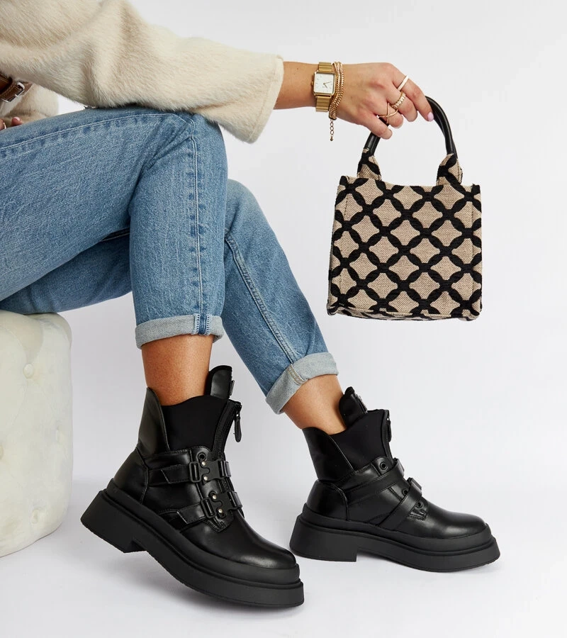 Čierne členkové topánky na platforme Glen