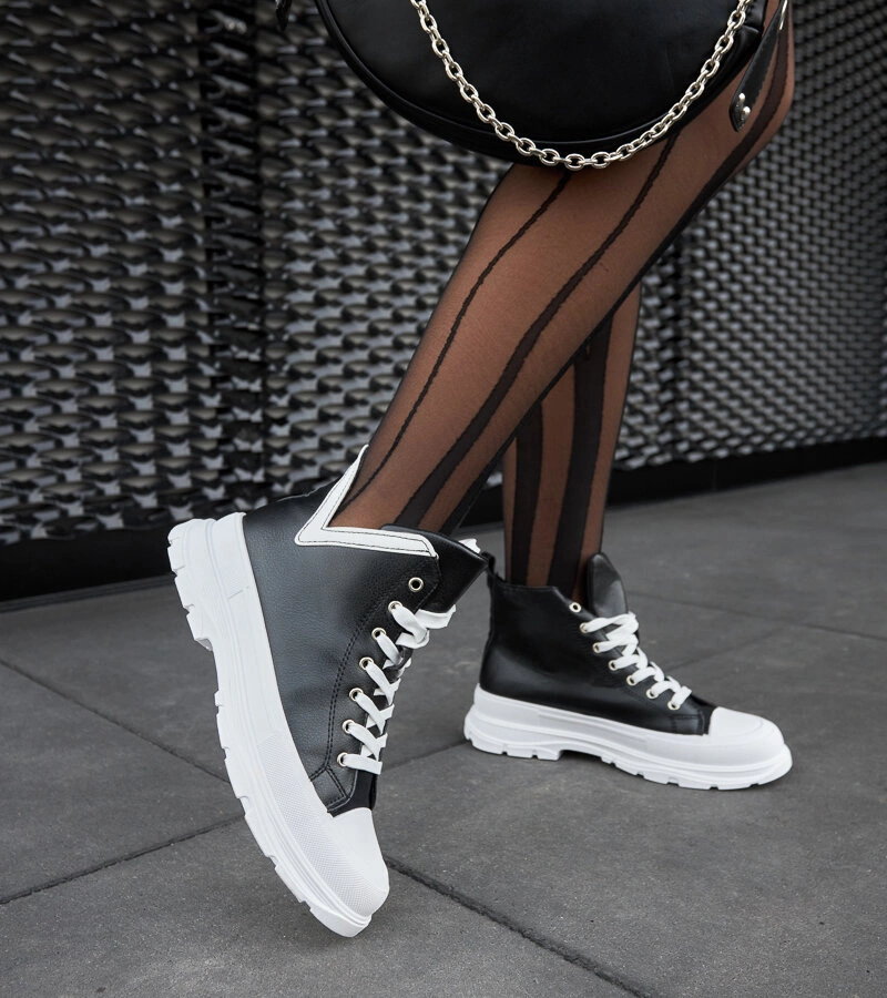 Čierne tenisky na vysokom platforme Jose