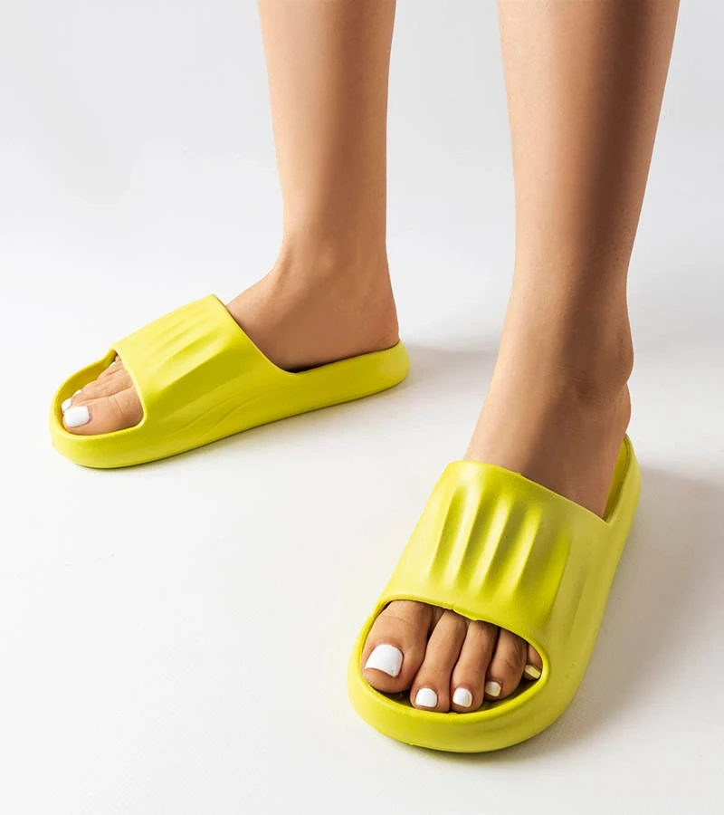 Zelené penové žabky Patterson