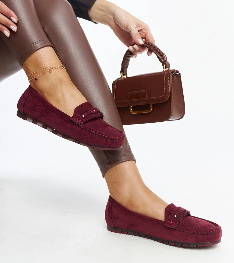 Bordové mokasíny s dekoratívnym páskom Widaad