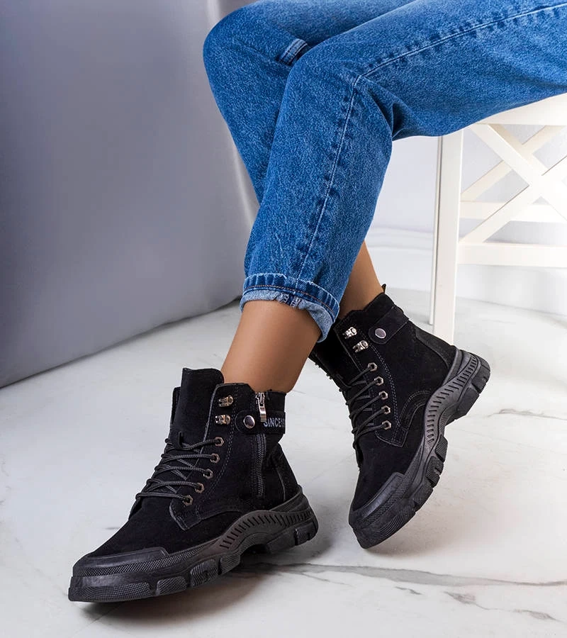 Čierny zateplený botki z eko-semišu Pirangi