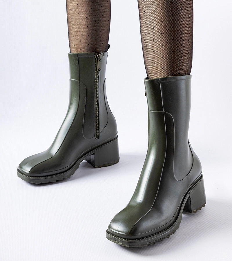 Zelené zapínané gumáky na podpätku Maggiore