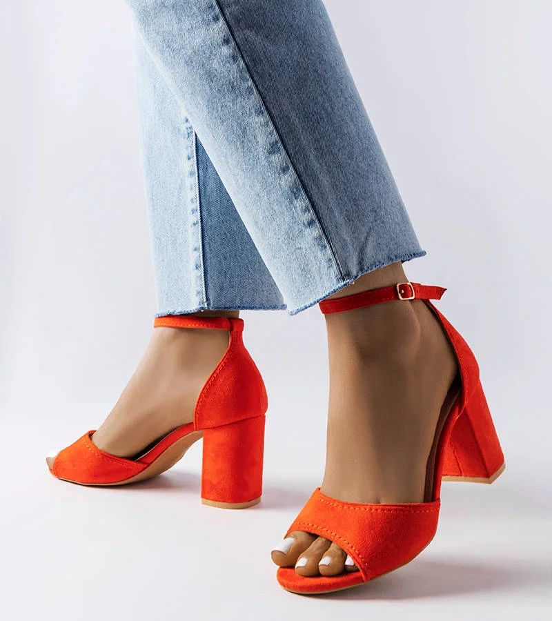 Oranžové sandále na podpätku Diasha