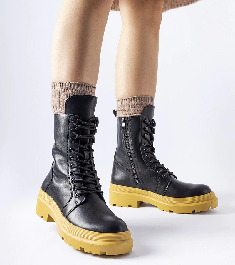 Čierne tenisky s farebnou podrážkou Quennie