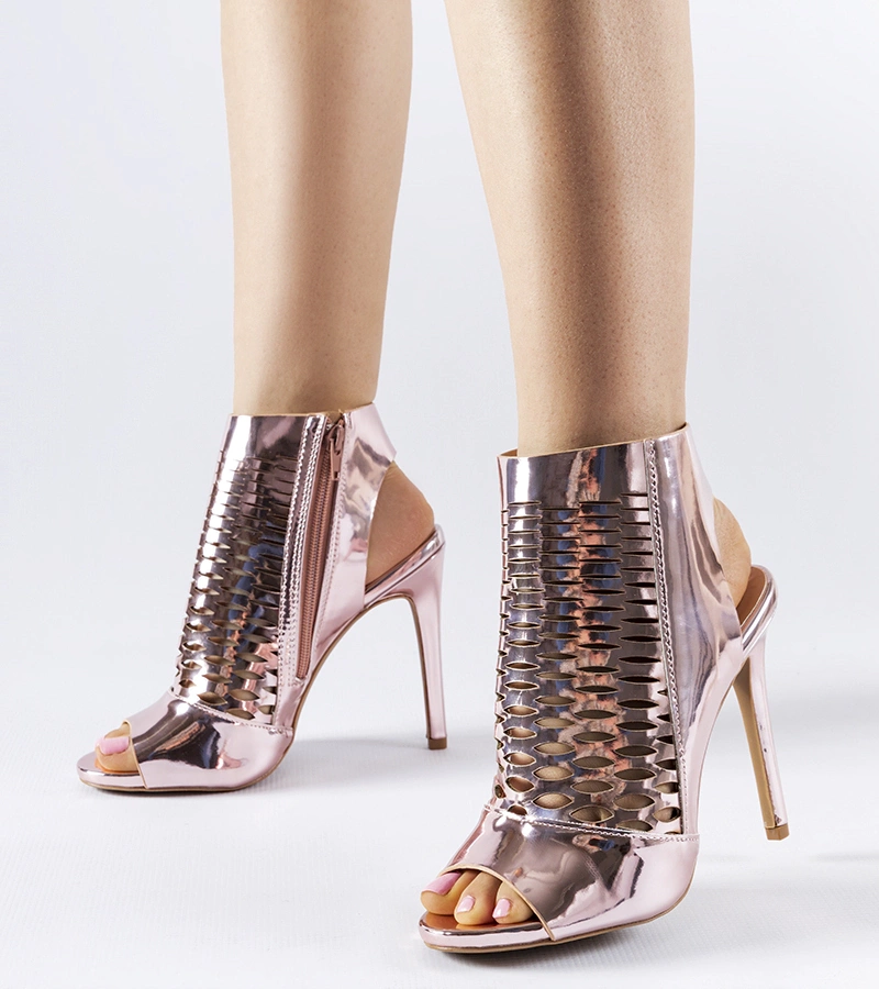 Ružové metalické sandále na opätku Chrétien