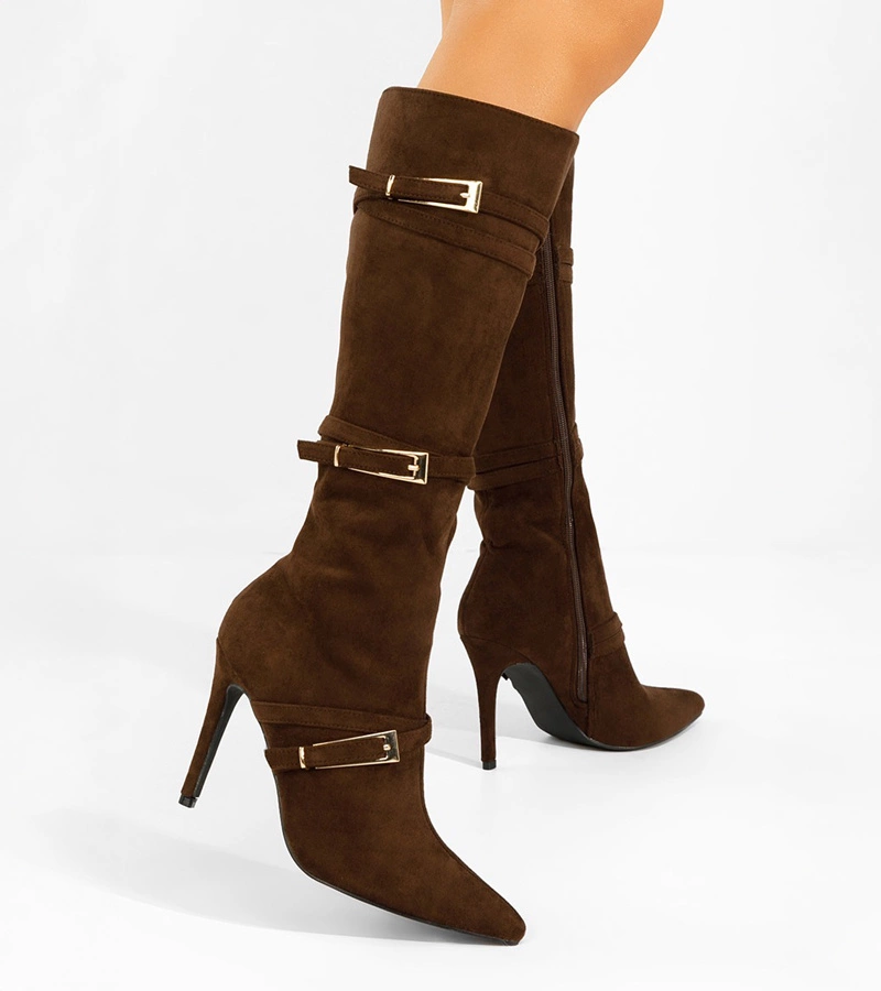 Čokoládové čižmy na ihličkovom podpätku s ozdobnými prackami Sadie