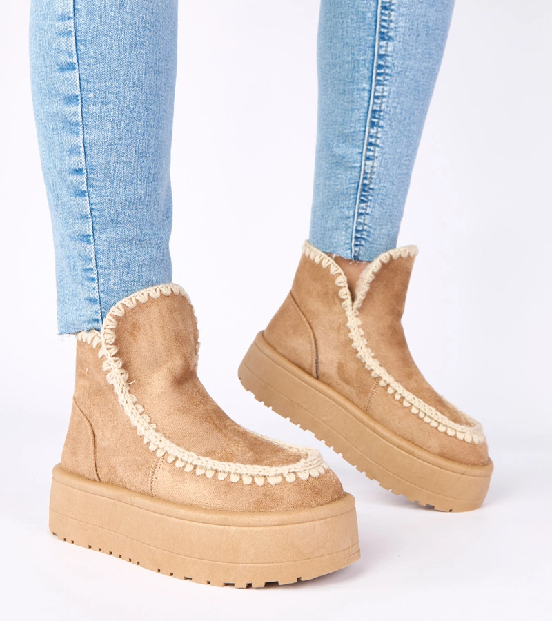 Tmavobéžové snehule na platforme s ozdobnou výšivkou Alwena